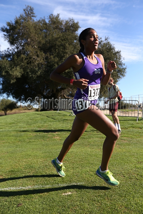2013SIXCHS-049.JPG - 2013 Stanford Cross Country Invitational, September 28, Stanford Golf Course, Stanford, California.